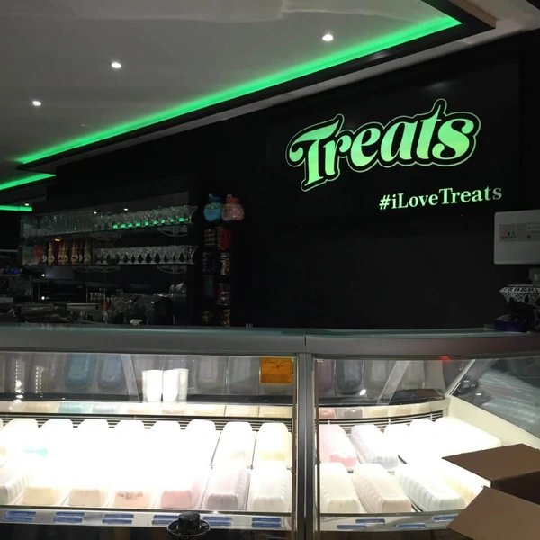 Treats Tray
