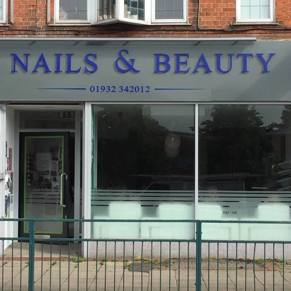Le Nails Flat Cuts Tray